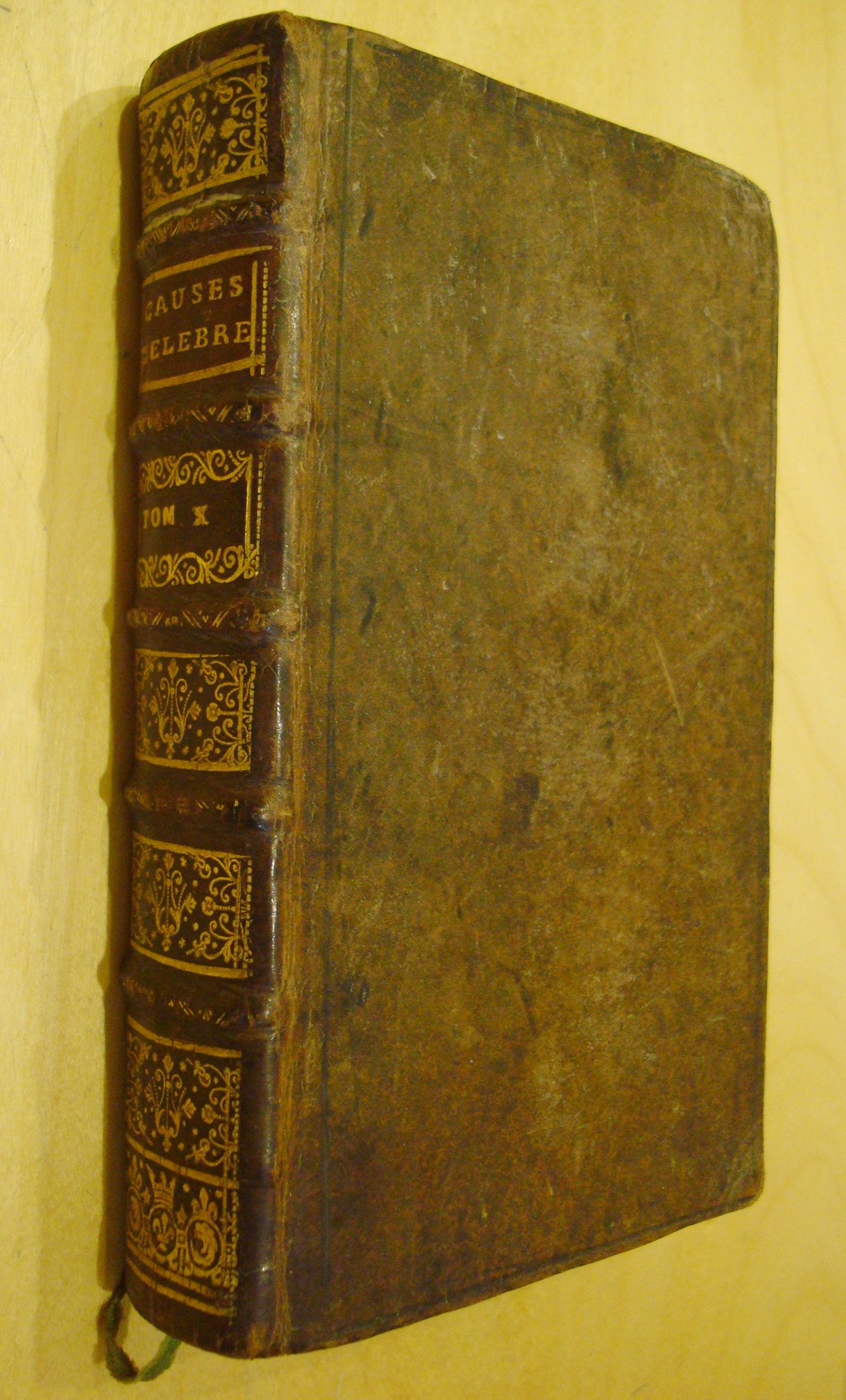 Causes célèbres et intéressantes avec les jugemens Tome X 1737