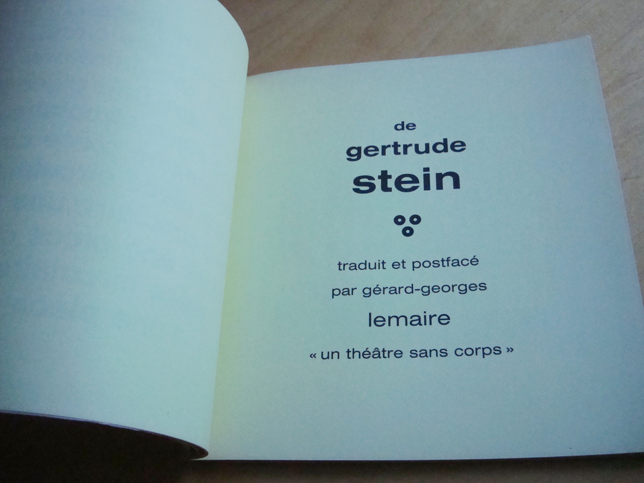 Gertrude Stein Une pièce circulaire Aeschbacher Ayme Gysin Kolar Phillips – Image 2