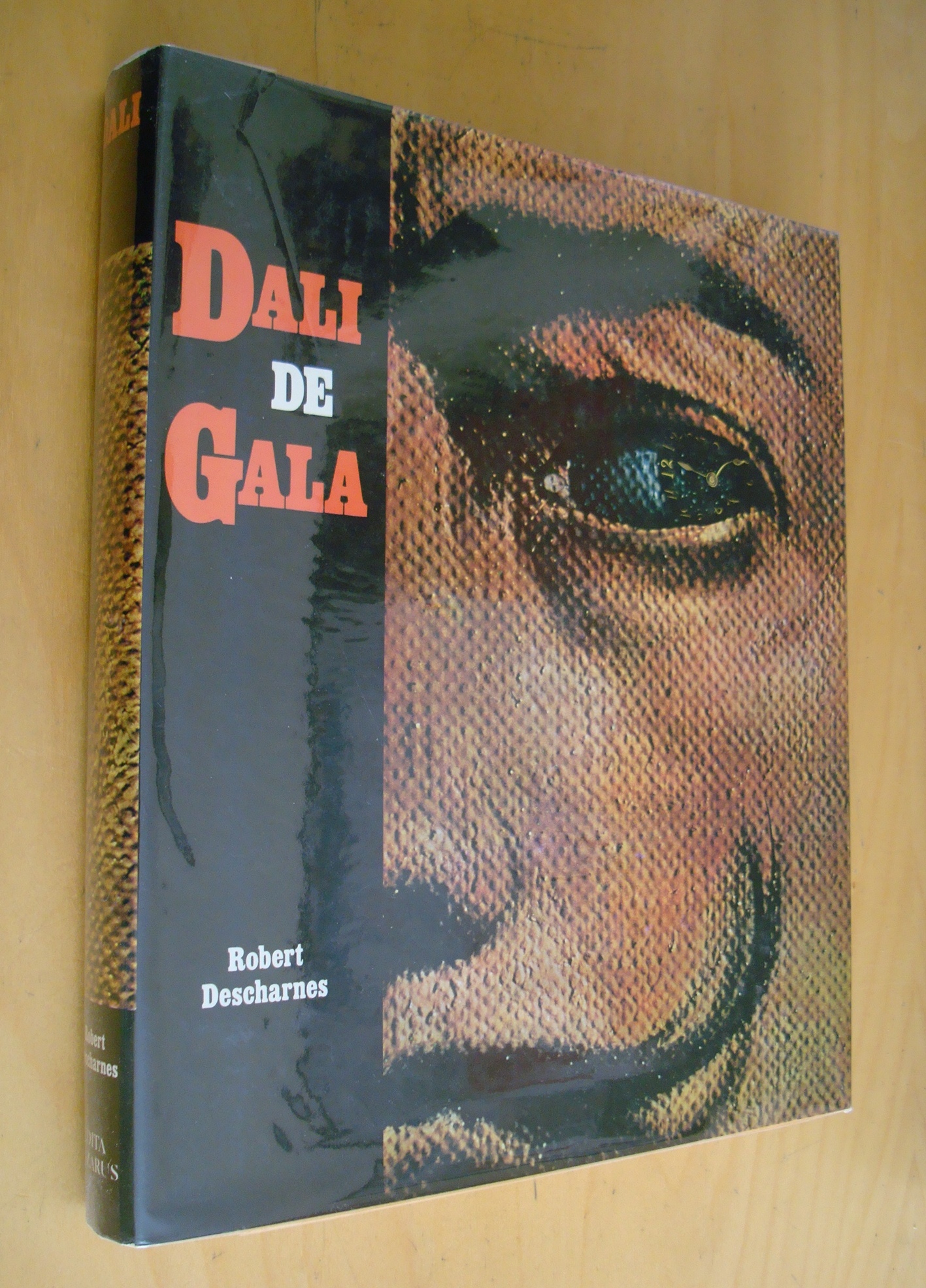 Robert Descharnes Dali de Gala